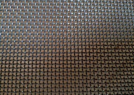شاشة نافذة معدنية 14 × 14 16 × 16 4 × 18 مصنوعة من الأسلاك الحديدية المعدنية للشبكة الطائرة