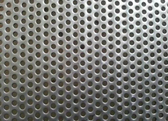 SS304 شاشة مثقبة من الفولاذ المقاوم للصدأ 0.5 مم إلى ثقب دائري 10 مم